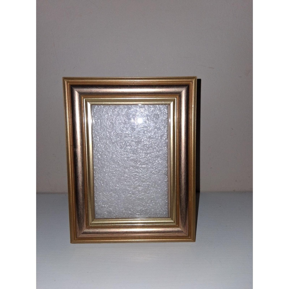 Vintage Gold Tone Picture Frame 3x4.5 Photo Frame Desktop Display